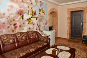 Гостиница Guest House Domashniy Uyut  Бишкек